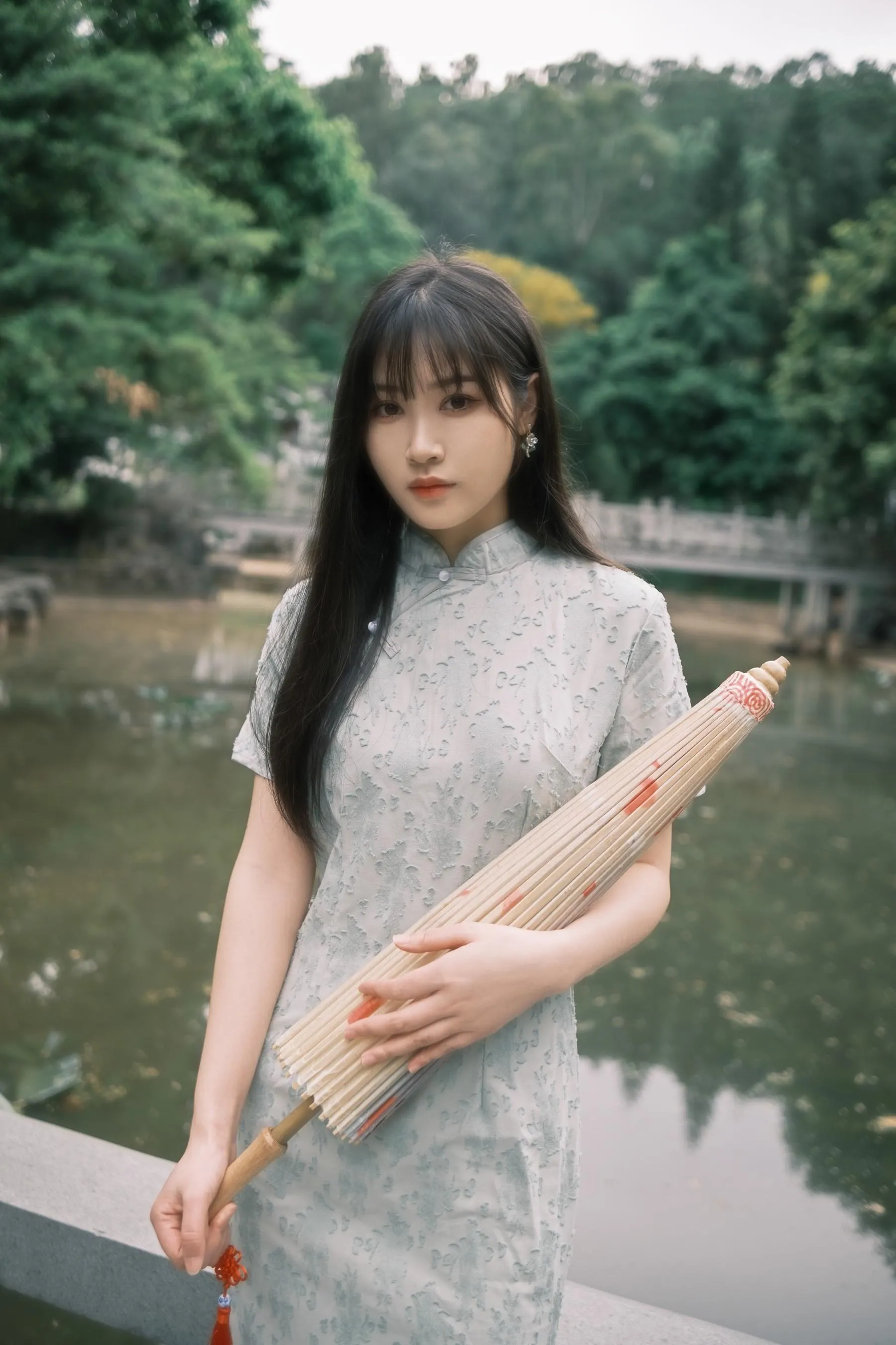 [艺图语] 2022.06.08 丁香一样的姑娘 呆呆 [34P]插图1